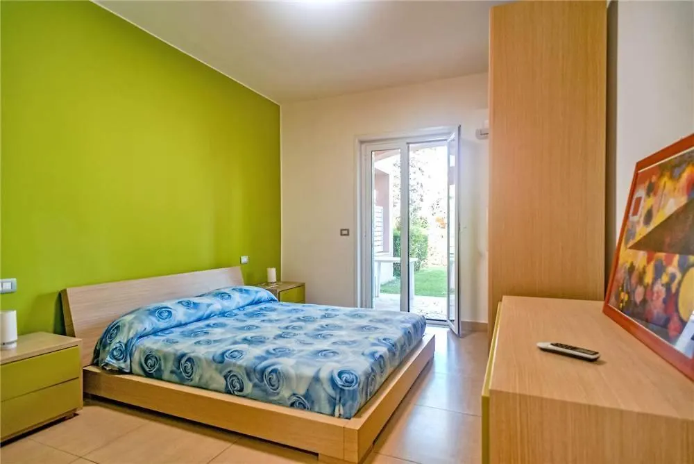 Juice Aparthotel - Diamante Furnari Apartment